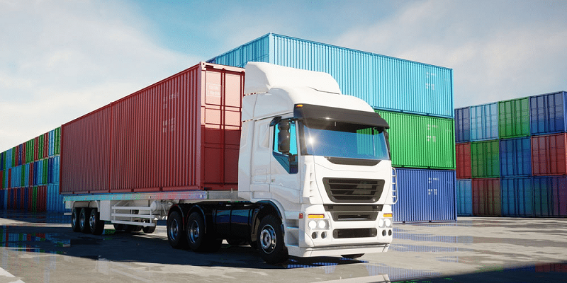 Dịch vụ vận tải hàng container của Công ty Lâm Phát luôn chú trọng trong việc đào tạo nhân viên.
