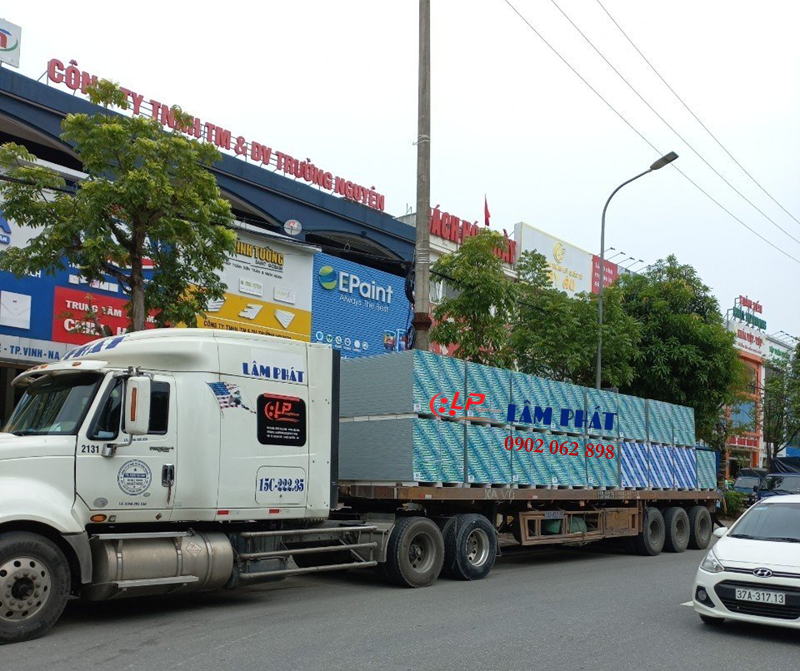 Vận chuyển hàng xe đầu kéo Lâm Phát Logistics có giá thành cực ưu đãi.