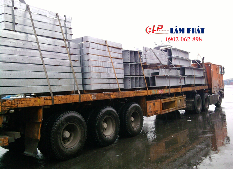 Cước vận tải đường bộ Lâm Phát Logistics được nhiều chủ hàng đánh giá giúp tiết kiệm chi phí sản xuất.