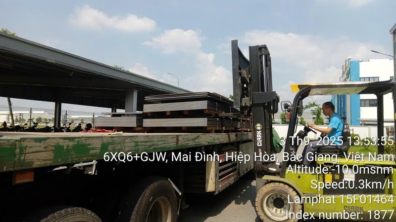 Quy trình vận tải tôn tấm an toàn, chuyên nghiệp đảm bảo hàng hóa nguyên vẹn Quy trình vận tải tôn tấm an toàn, chuyên nghiệp đảm bảo hàng hóa nguyên vẹn