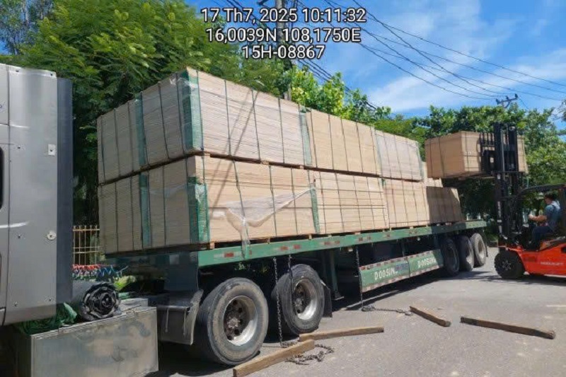 Vận tải gỗ ván ép an toàn, đảm bảo chất lượng tại Lâm Phát  Vận tải gỗ ván ép an toàn, đảm bảo chất lượng tại Lâm Phát