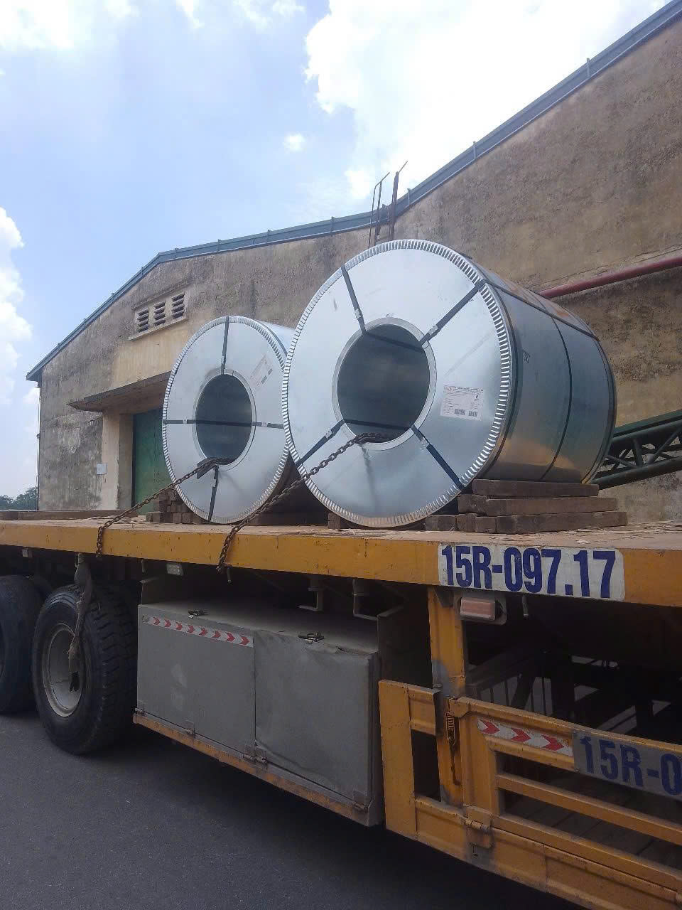 Vận tải tôn cuộn chuyên nghiệp tại Lâm Phát  Vận tải tôn cuộn chuyên nghiệp tại Lâm Phát