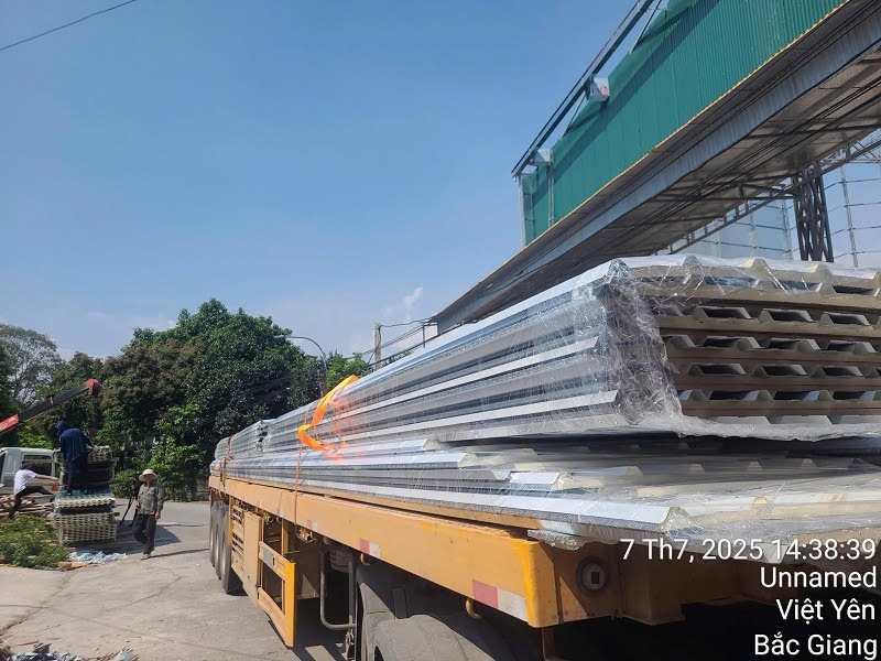 Vận tải tôn tấm chuyên nghiệp tại Lâm Phát  Vận tải tôn tấm chuyên nghiệp tại Lâm Phát