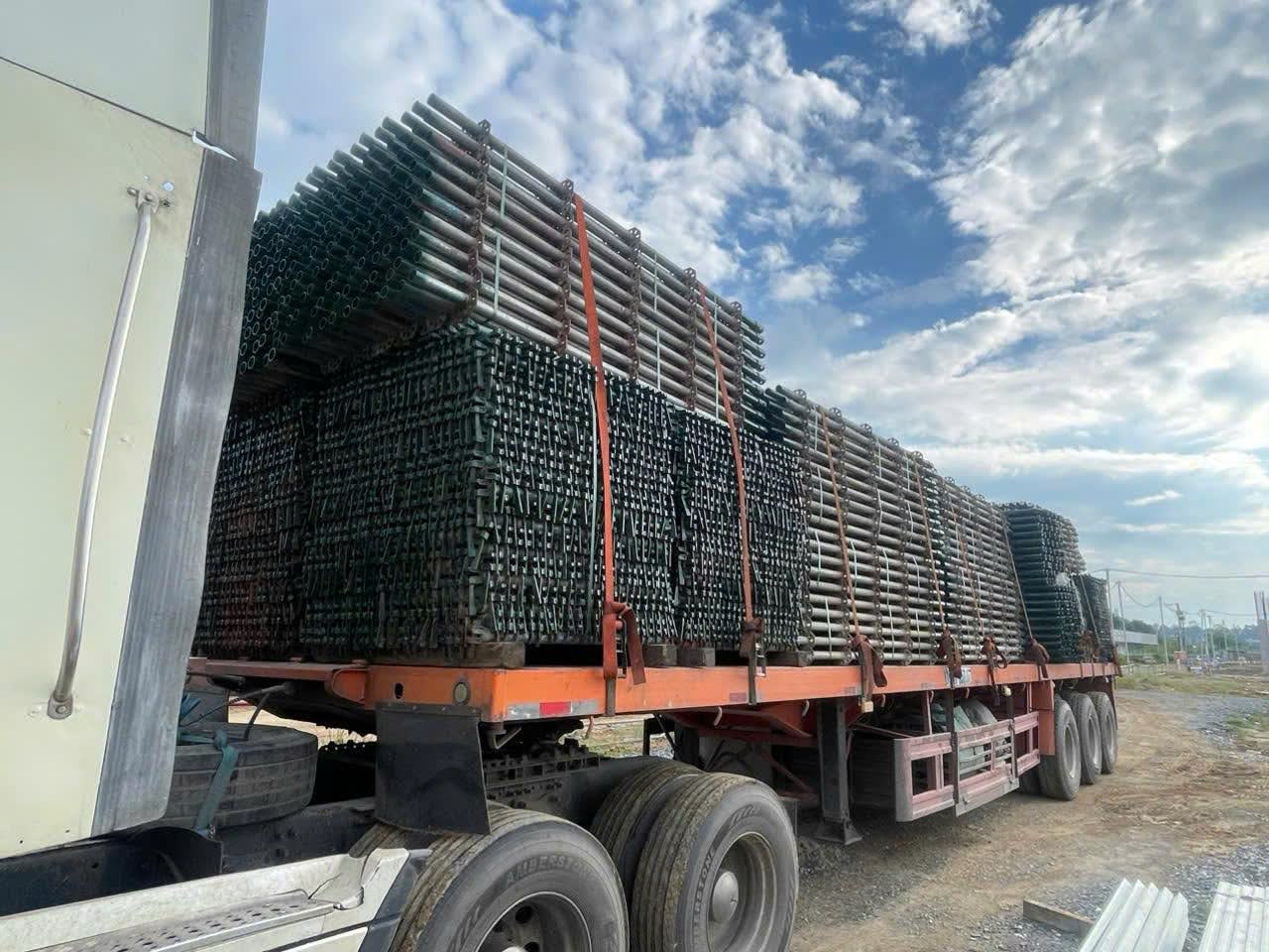 Lâm Phát vận chuyển giàn giáo Hà Tĩnh an toàn. Lâm Phát vận chuyển giàn giáo Hà Tĩnh an toàn.