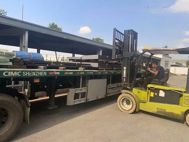 vận chuyển tôn tấm Nghệ An